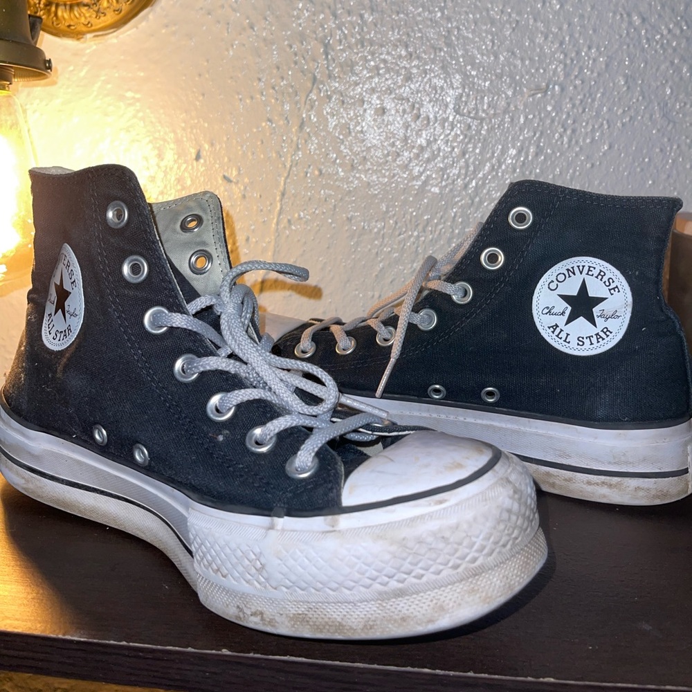 Platform Black Converse